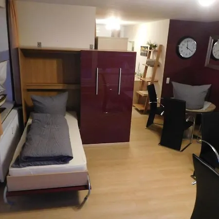 Surfers Apartment *